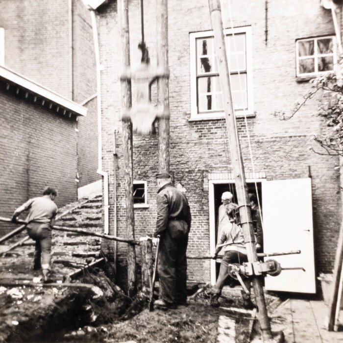 1953 - Uitbreiding drukkerij
